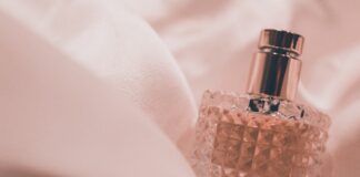 El encanto atemporal de Acqua di Gio: la fragancia que define estilo y elegancia