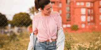 Cómo romper jeans de mujer con estilo: trucos para crear el look rasgado perfecto