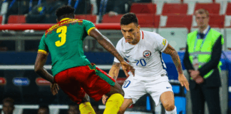 Charles Aránguiz es escogido como el Mejor Jugador del año en la Gala Crack 2025