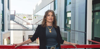Paula Ascorra: La psicología como agente de transformación social