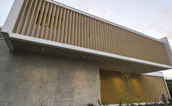 Casa Traviesa: Arquitectura honesta