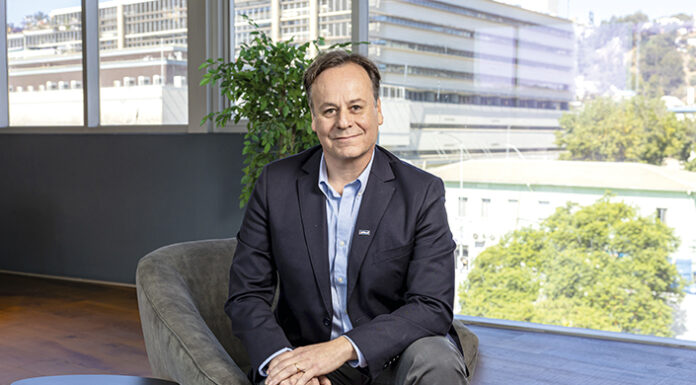 Fernando Bustamante: “Hoy el problema no es aprobar proyectos, es lograr que partan”