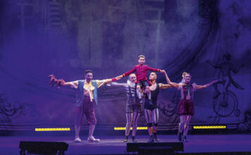 Bogardus en busca del paraíso, Teatro Municipal de Viña del Mar