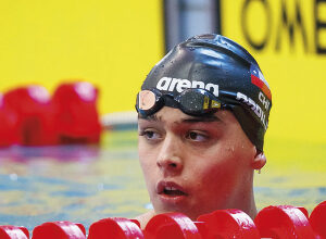 Oro y récord para la natación chilena
