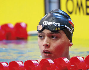 Oro y récord para la natación chilena